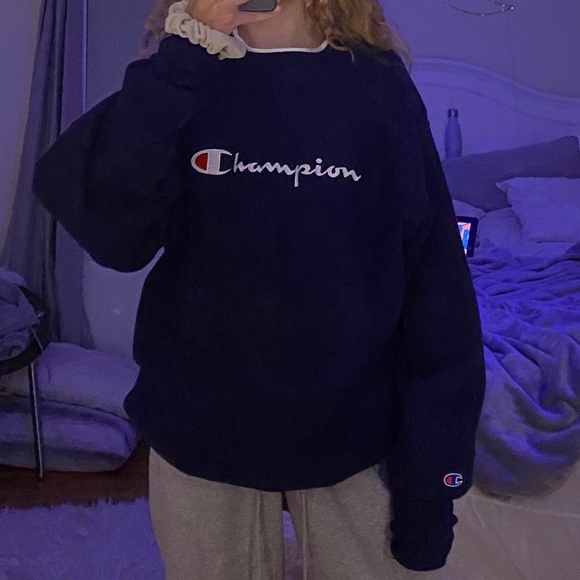 Champion Navy Vintage Crew Neck - Picture 2 of 4